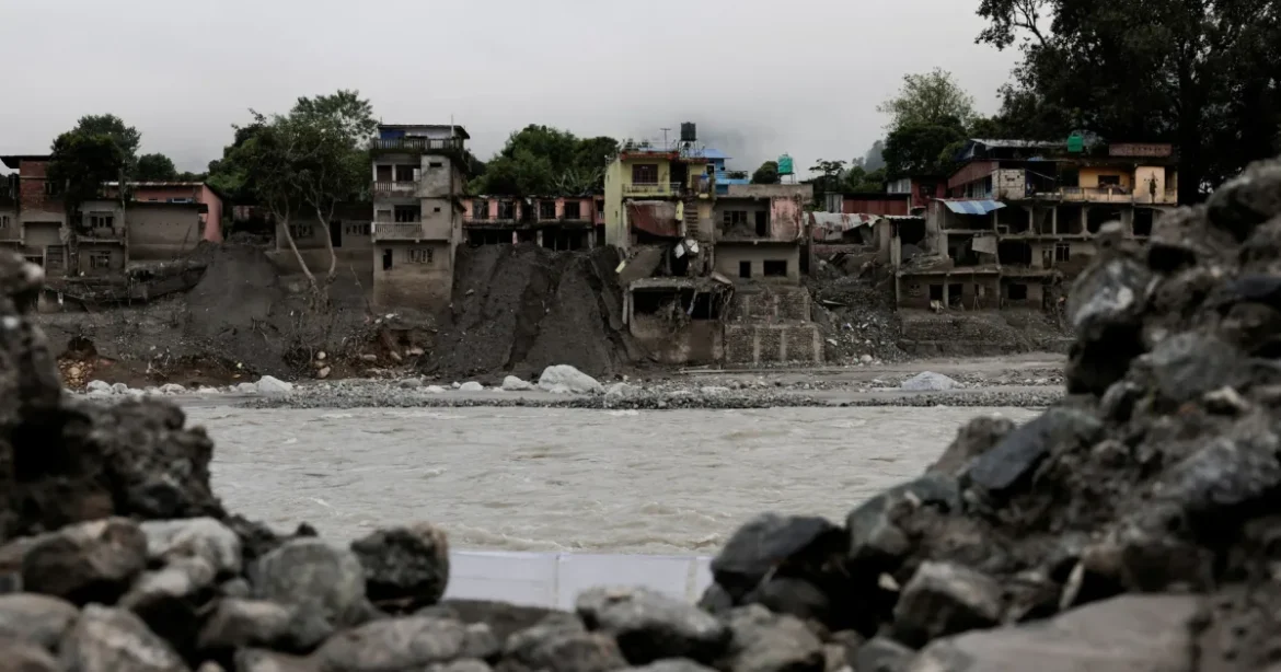 Inundații și alunecări de teren: 19 morți în India și Nepal