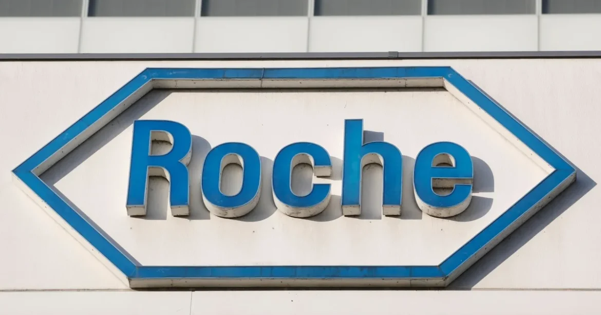 Roche schițează planuri pentru laboratoare AI autonome