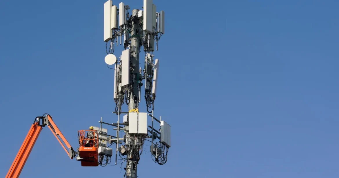 Verizon va investi 70 de milioane de dolari în instruirea în IA