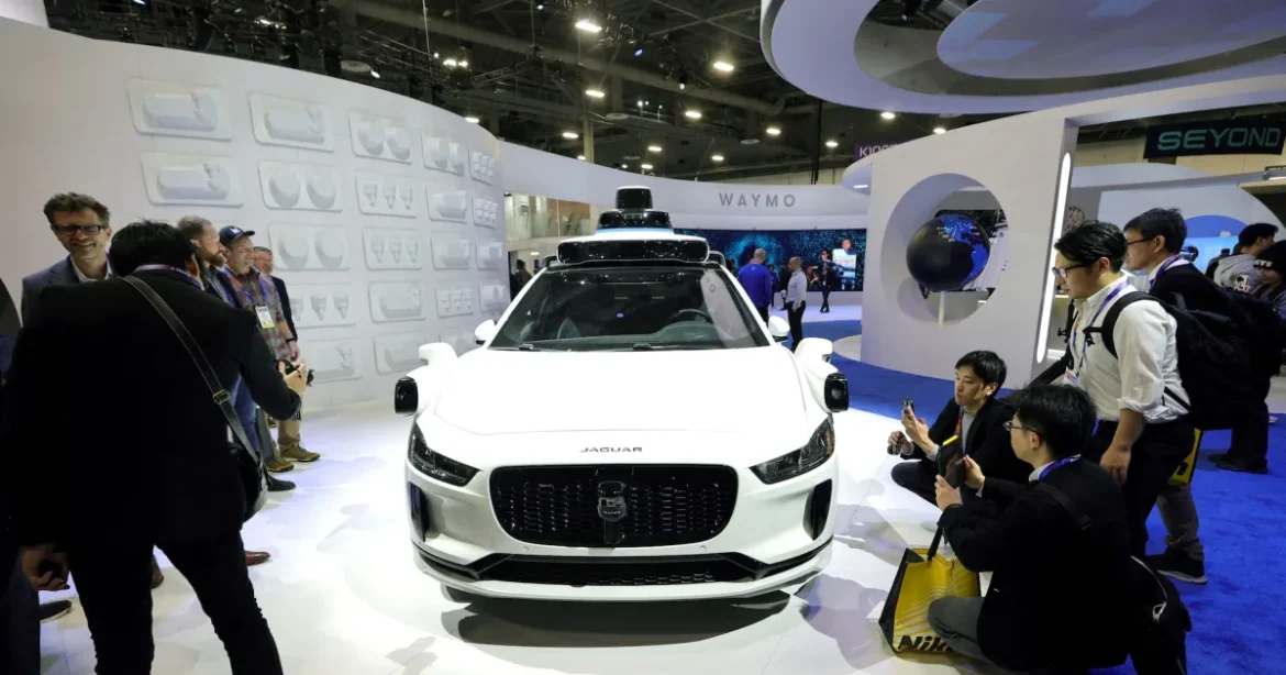 Waymo va lansa servicii de ride-hailing autonom în Singapore în 2028