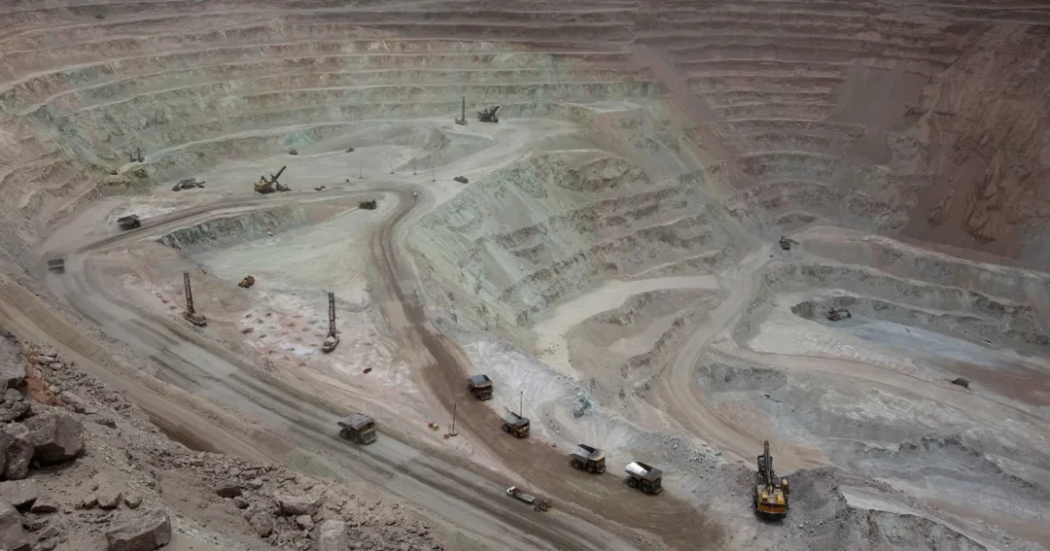 Accident fatal la mina Radomiro Tomic; Codelco suspendă parțial operațiunile