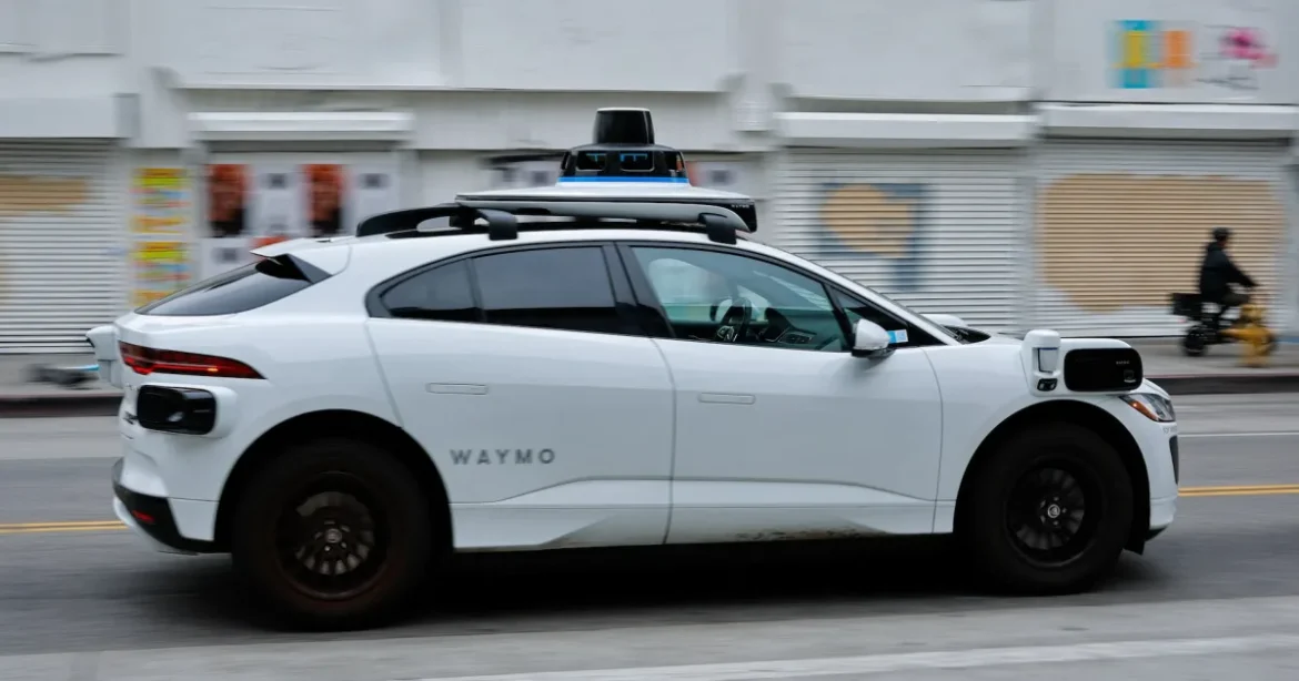 Alphabet acordă Waymo credit de 5 miliarde dolari pentru expansiune