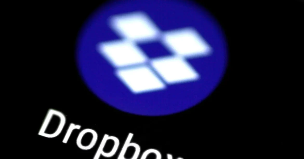 Dropbox reduce personalul cu 9%; directorul tehnologic pleacă