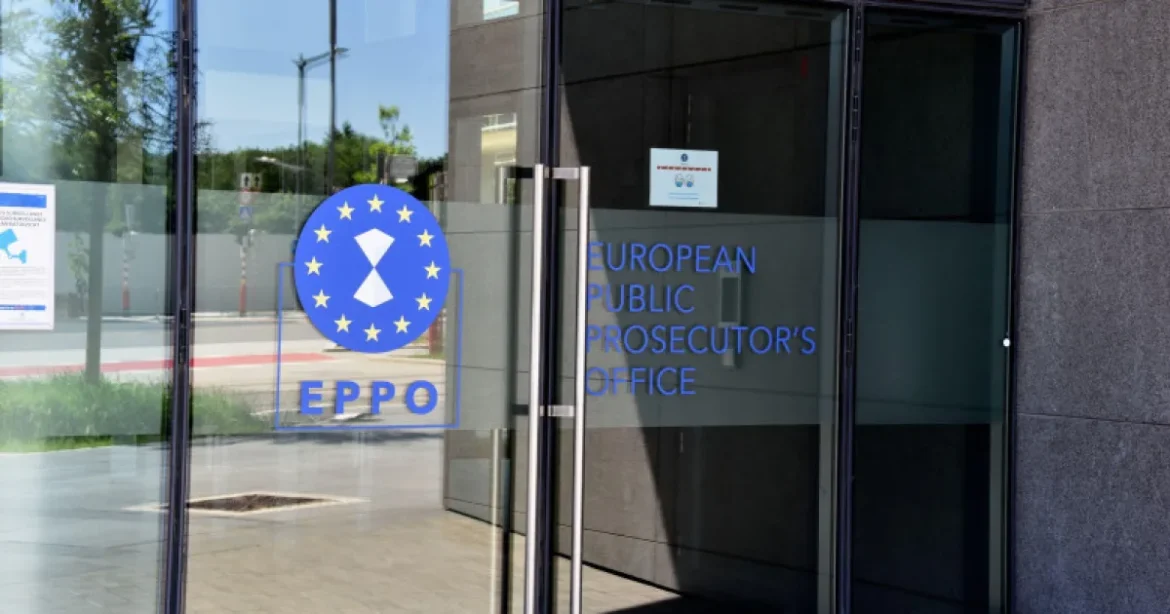 Fraudă de 1,8 milioane de euro cu fonduri UE pentru săraci din Dolj. Cinci persoane...