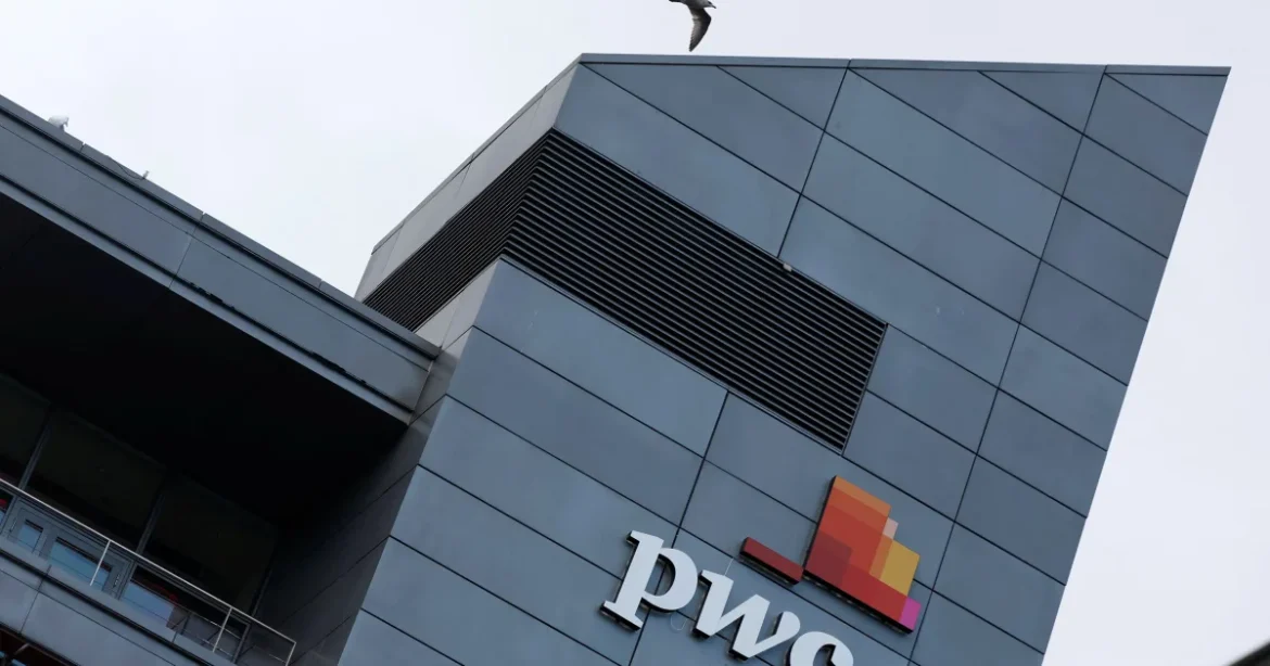 PwC confirmă un incident de securitate cibernetică privind evidența instruirii angajaților