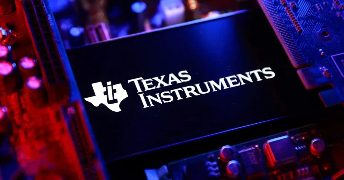Texas Instruments preconizează vânzări trimestriale peste așteptări